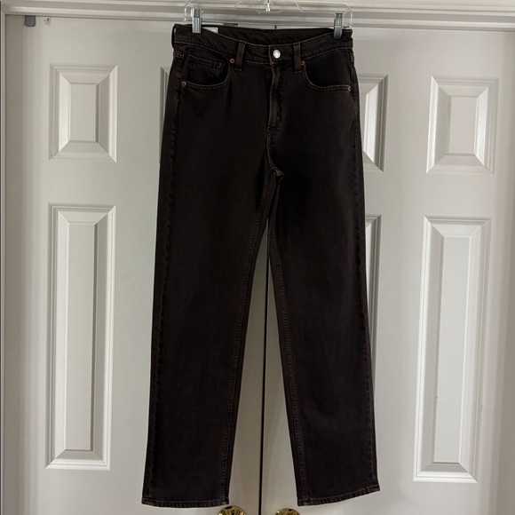 GAP 90’S LOOSE MID RISE JEANS. SIZE 26/2. WASHED BROWN COLOR. BARELY WORN! - Picture 2 of 9